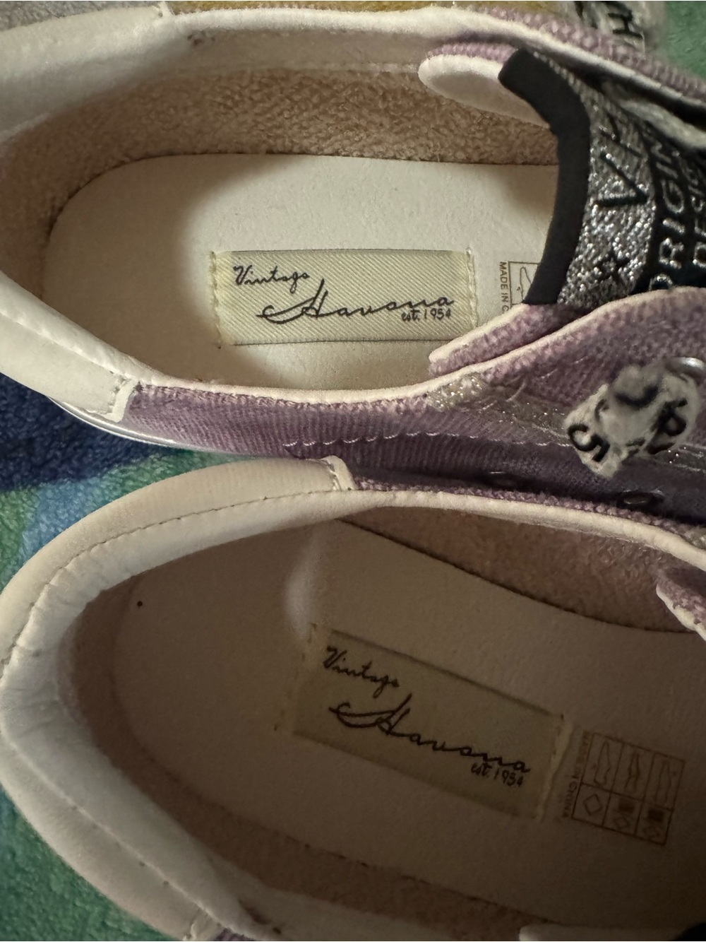 Vintage Women's Lilac Low-Top Sneakers
